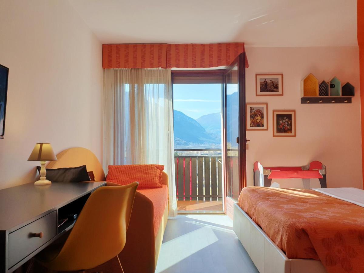 Family Hotel Primavera Levico Terme Exteriör bild